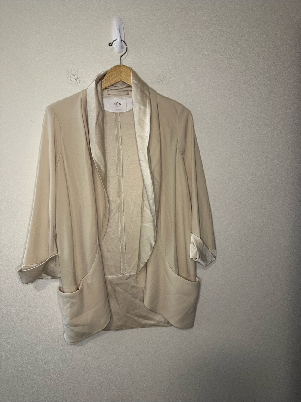 NWT Aritzia wilfred chevalier blazer cool beige office preppy minimalist sz 10 - Picture 3 of 7